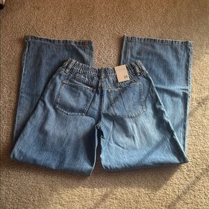 Alice + Olivia Wide-Leg Blue Jeans • Sz 28- low rise